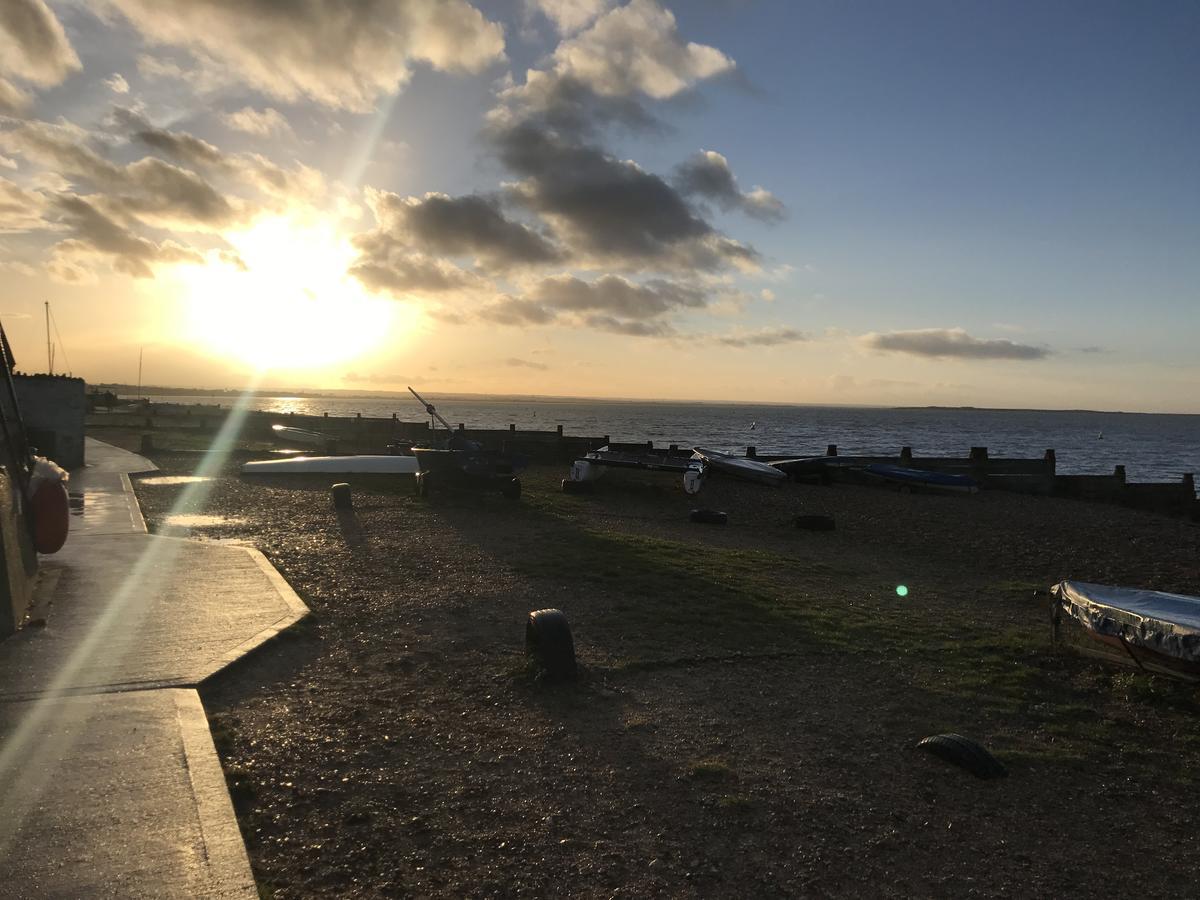 Whitstable Fisherman'S Huts Exterior photo